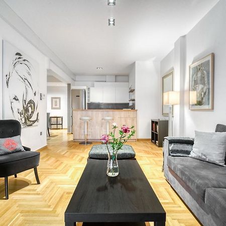 Delightful Stylish Two Bedroom Condo In Hip Area Of Central Athen Exterior foto