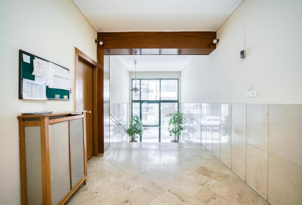 Delightful Stylish Two Bedroom Condo In Hip Area Of Central Athen Exterior foto