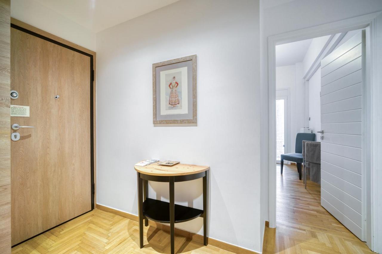 Delightful Stylish Two Bedroom Condo In Hip Area Of Central Athen Exterior foto